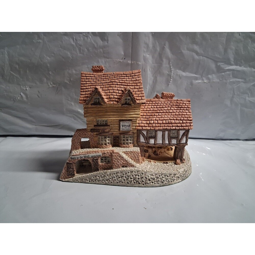 David Winter Cottages Market Street Vintage 1980 Original Box COA Great Britain